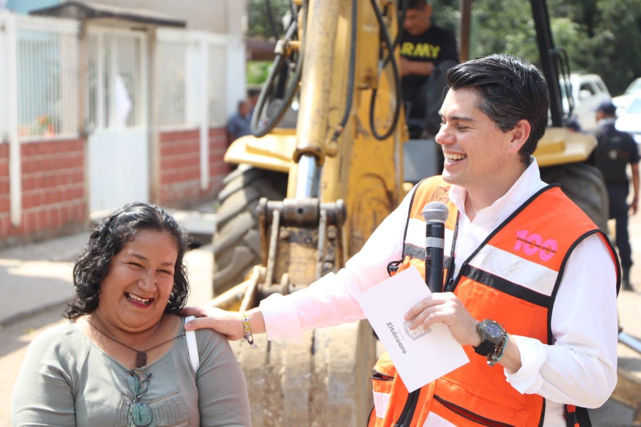 Arranca Toño Ixtláhuac construcción de caminos en Coyota y Los Zapotes