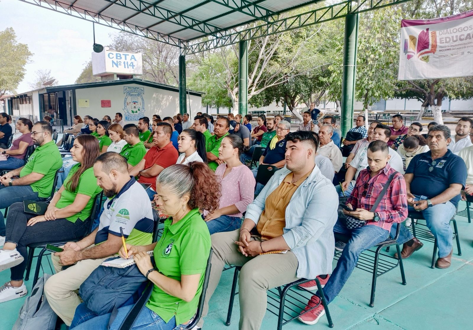 Más de 500 docentes de media superior compartirán experiencias sobre la NEM