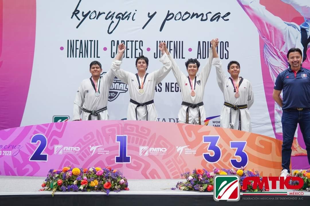 Diego Mendoza obtuvo medalla de 1er. lugar en Veracruz