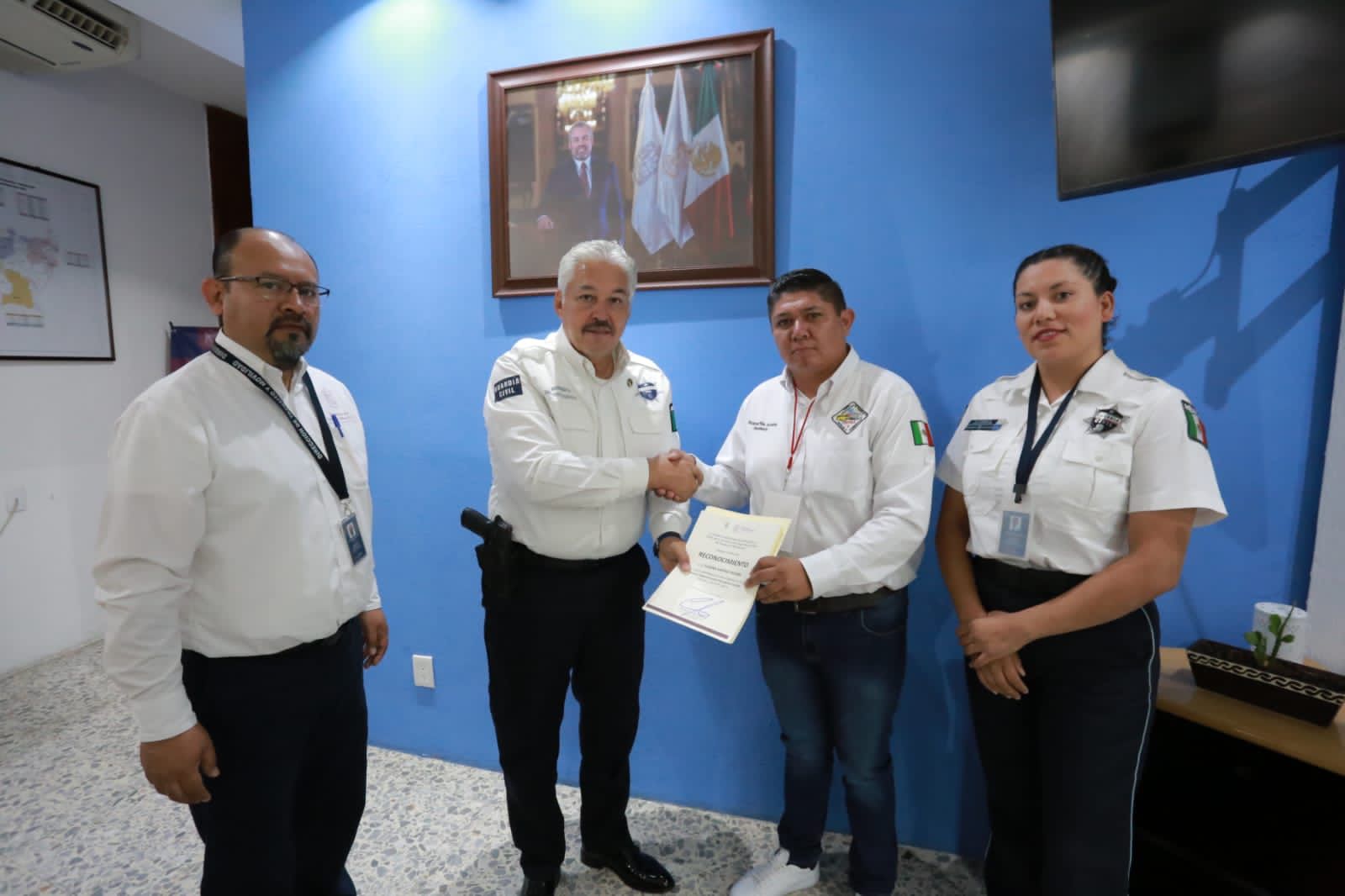 Tránsito del Estado capacita a transporte escolar
