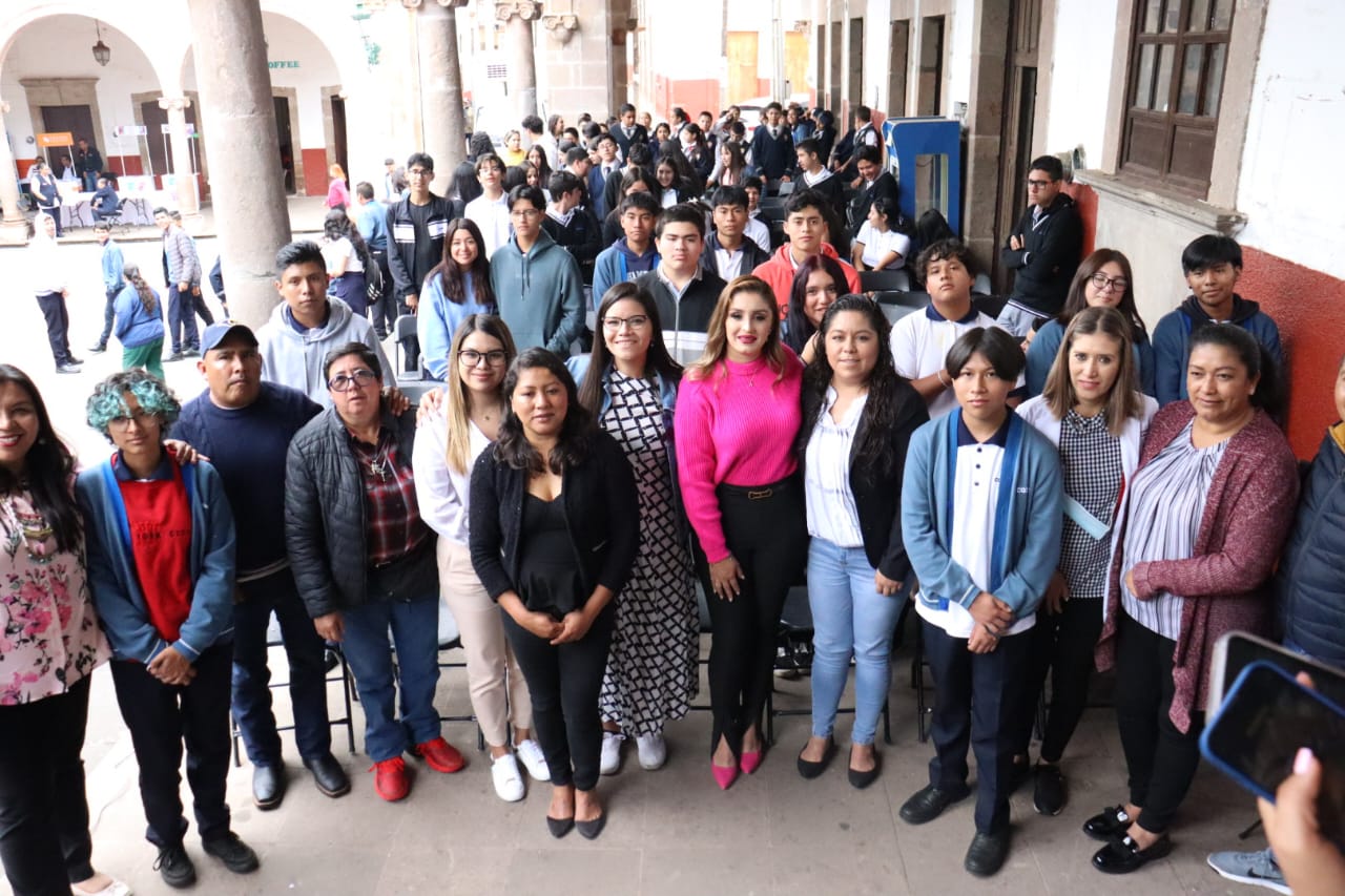 Arranca Seimujer jornadas de educación sexual para adolescentes en Quiroga