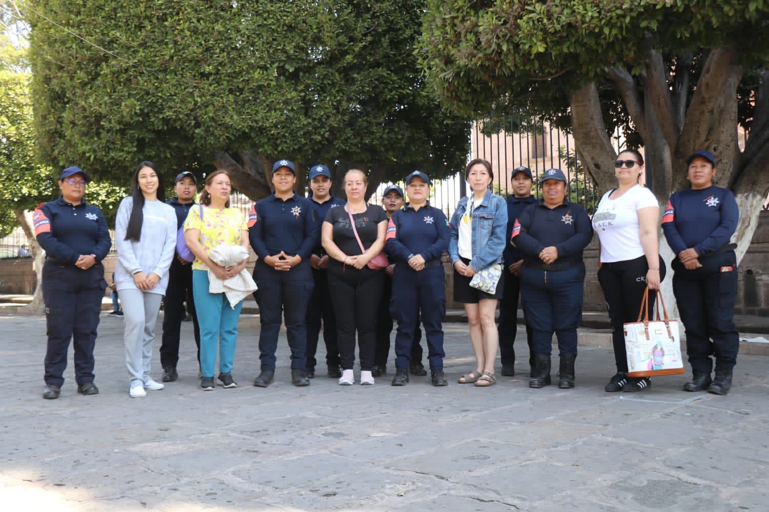 Orgullosamente Guardia Civil: Mujeres Policías.