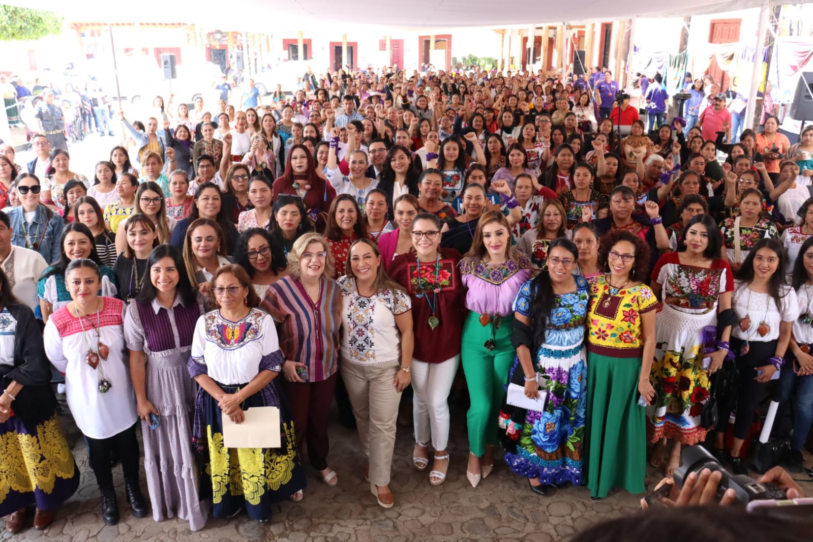 Desde Michoacán conmemoran 70 años del voto de la mujer en México.