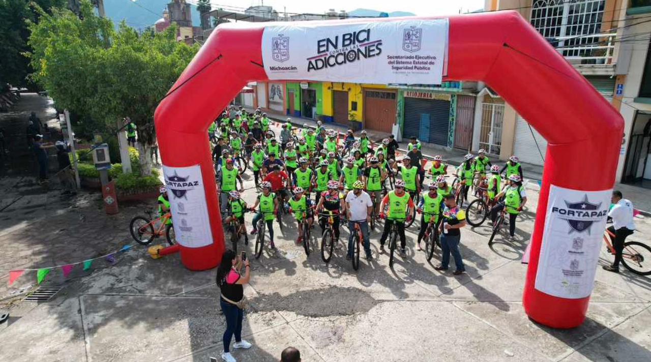 Programa En Bici contra las Adicciones, llega a Tuxpan.