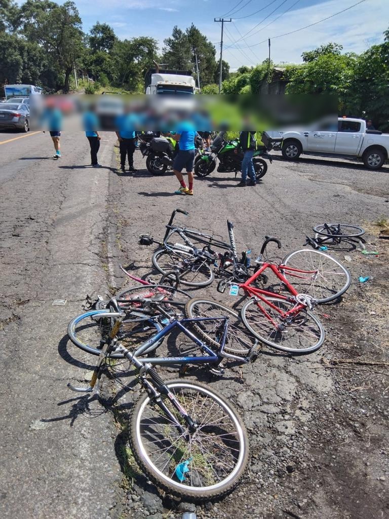 Tras percance automovilístico en San Andrés Coru, SSP detiene a una presunta implicada.