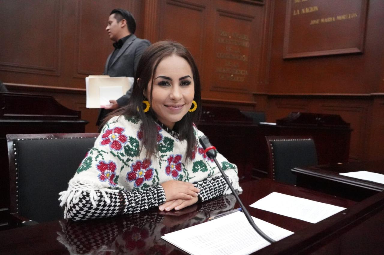 Prevención es clave en la batalla contra el cáncer de mama: Gloria Tapia.