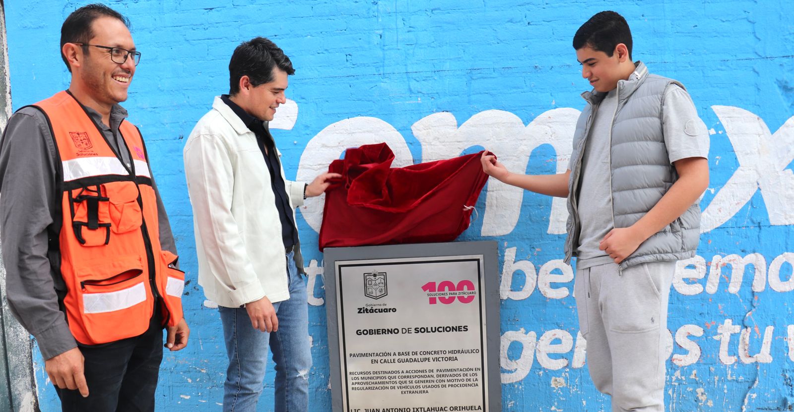 Calle Guadalupe Victoria es reconstruida por el #GobiernoDeSoluciones.