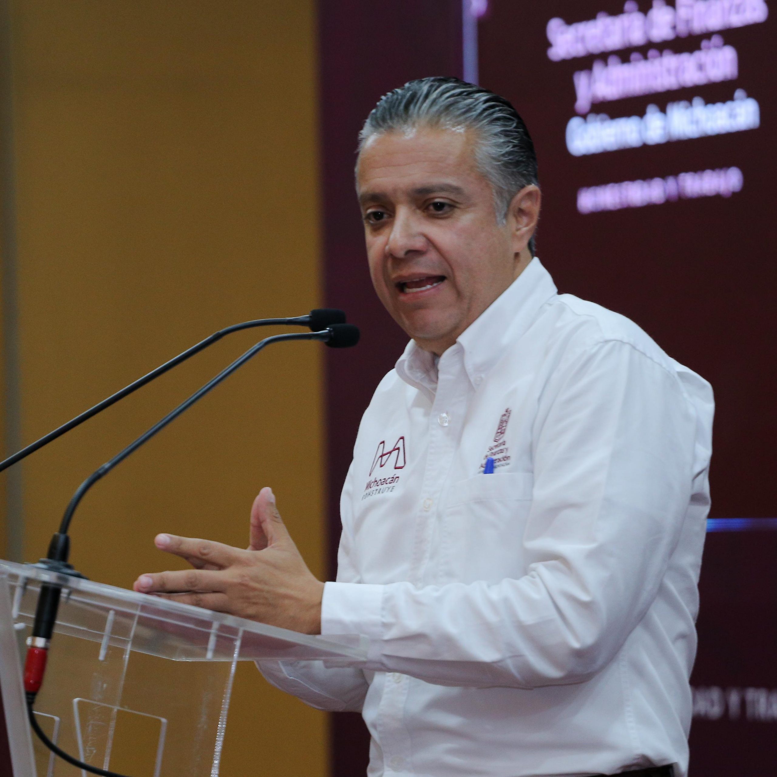 Gobierno de Michoacán, orgulloso de nuestras manos artesanas: Luis Navarro.