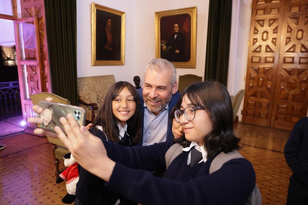 Bedolla reapertura Palacio de Gobierno para el pueblo