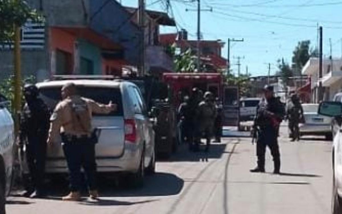 Por razones desconocidas un hombre privó de la vida a balazos a su esposa y después terminó con su vida