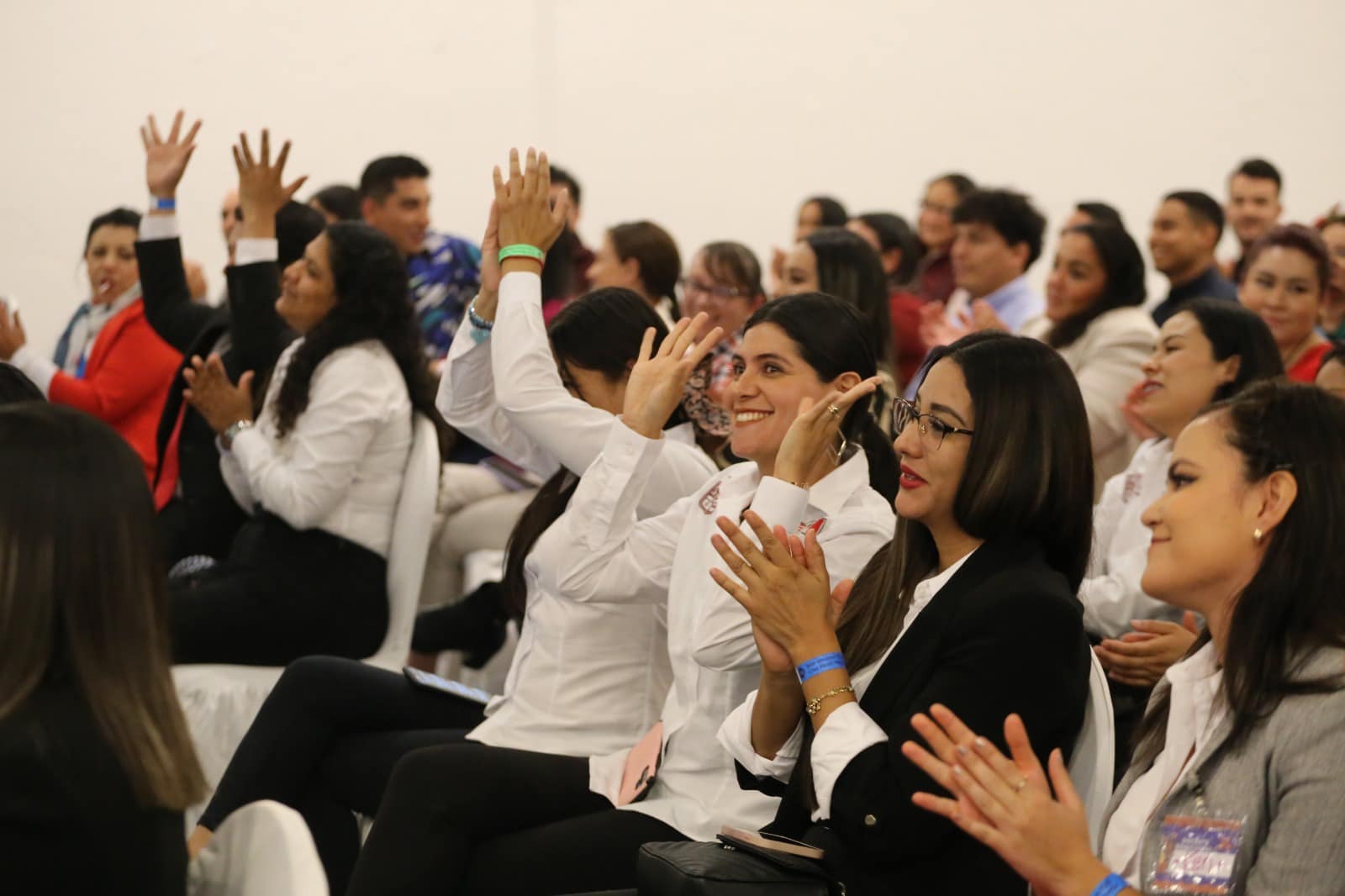 SEE ha capacitado en la Nueva Escuela Mexicana a docentes de 9 mil planteles