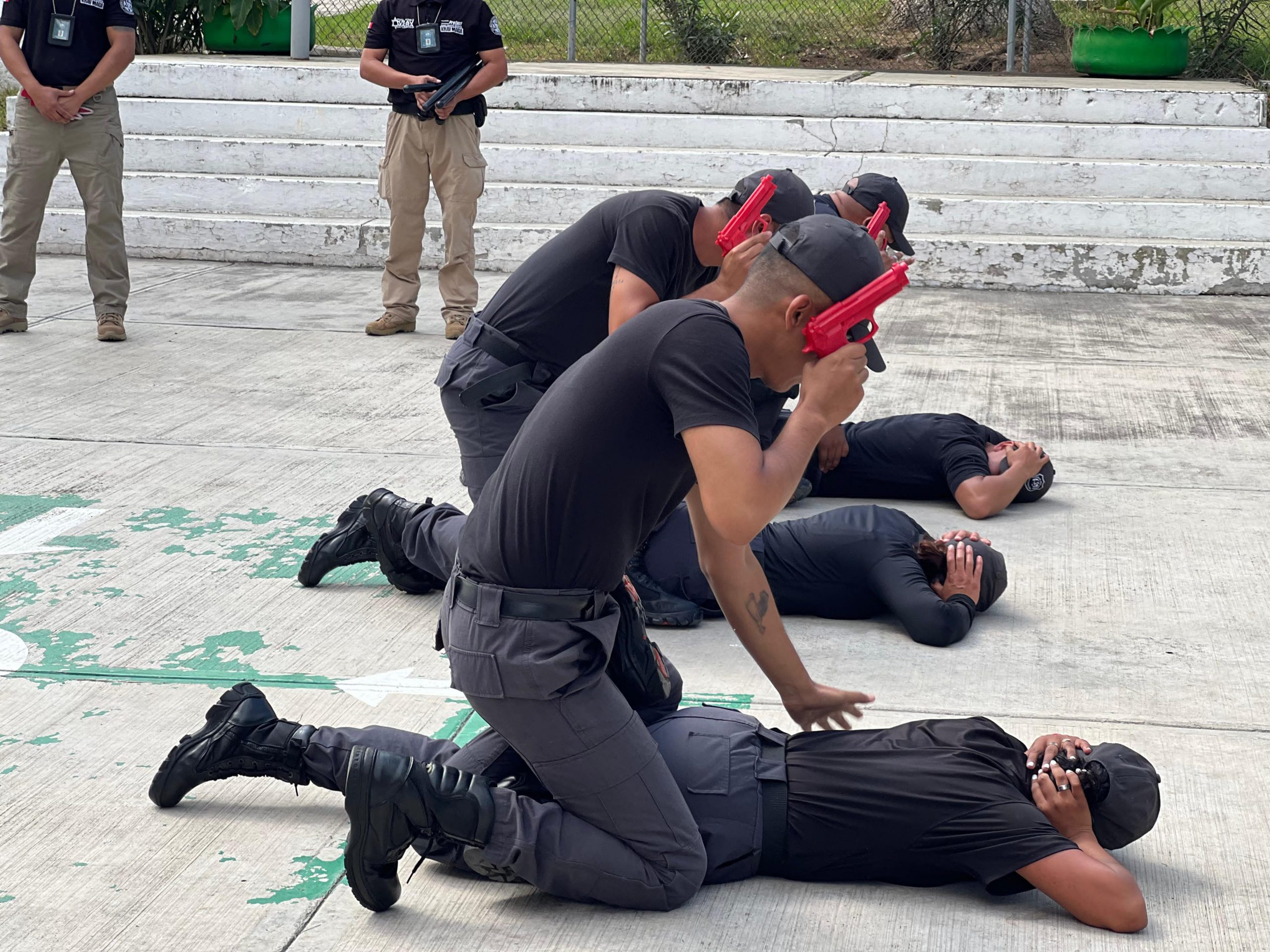 Culminan 100 elementos curso de custodia penitenciaria