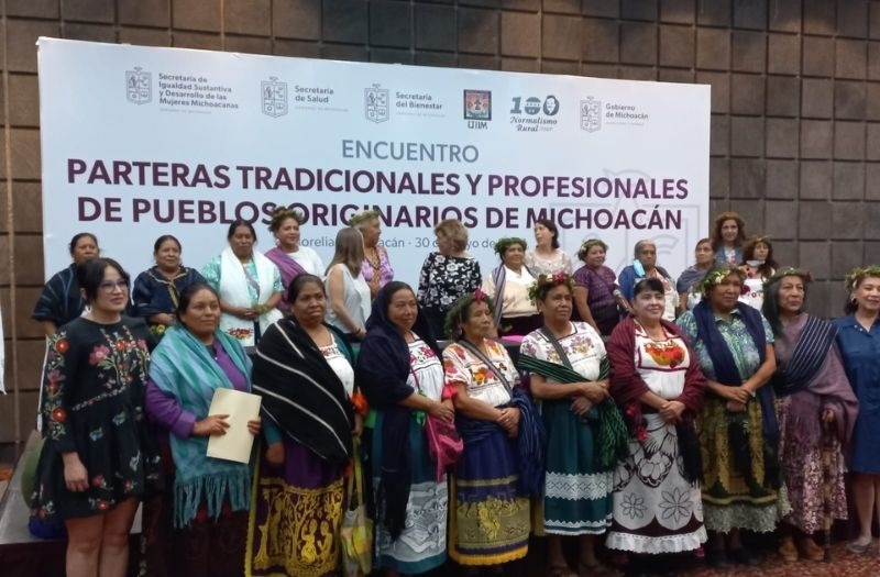 SSM mantiene capacitación constante a 77 parteras tradicionales