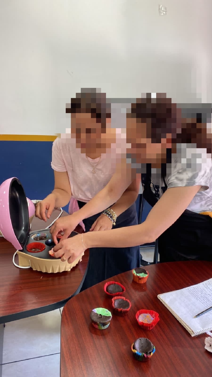 Imparte CJIM taller de repostería para usuarias víctimas de violencia de género