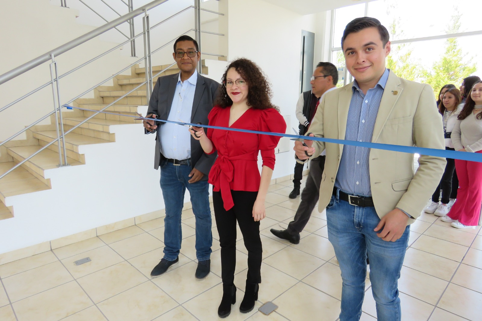 En la Unidad Profesional se inauguró la exposición de pintura «Pinceladas de transformación»