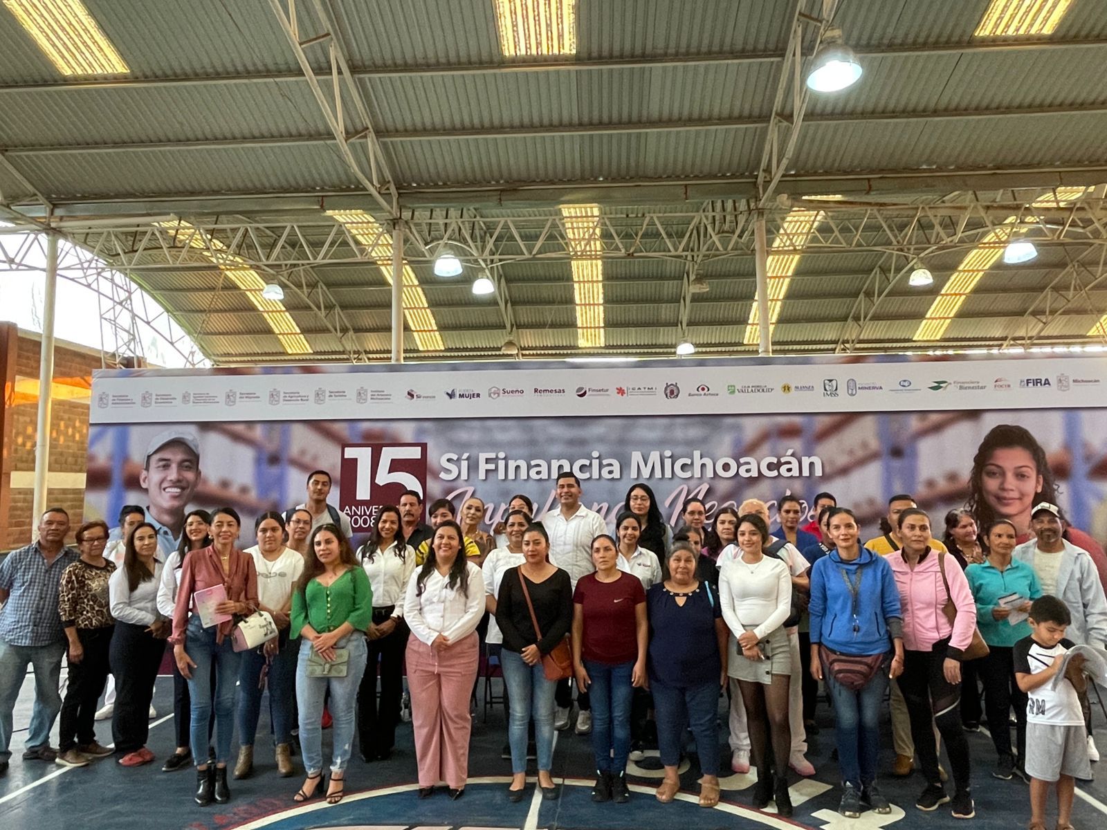 Sí Financia distribuye 2.6 mdp de créditos en Ziracuaretiro