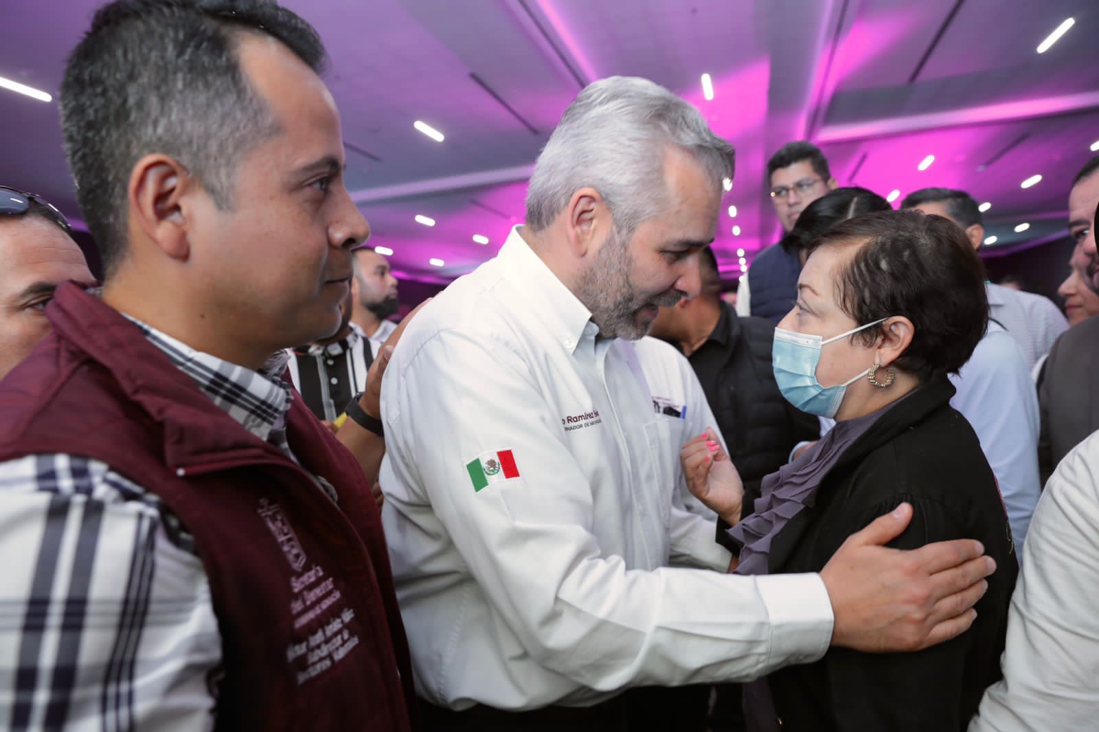 Más de mil 200 mujeres con cáncer reciben apoyo económico del Bienestar.