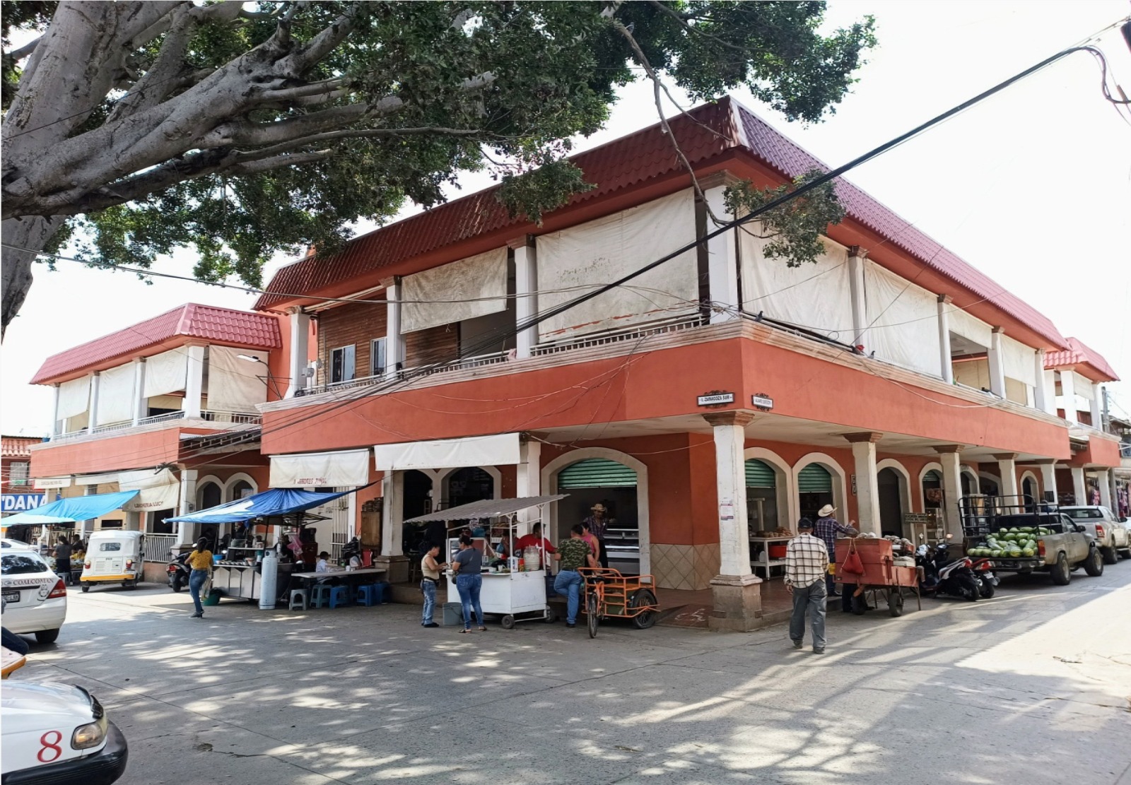 SCOP concluye rehabilitación del mercado de Coalcomán.