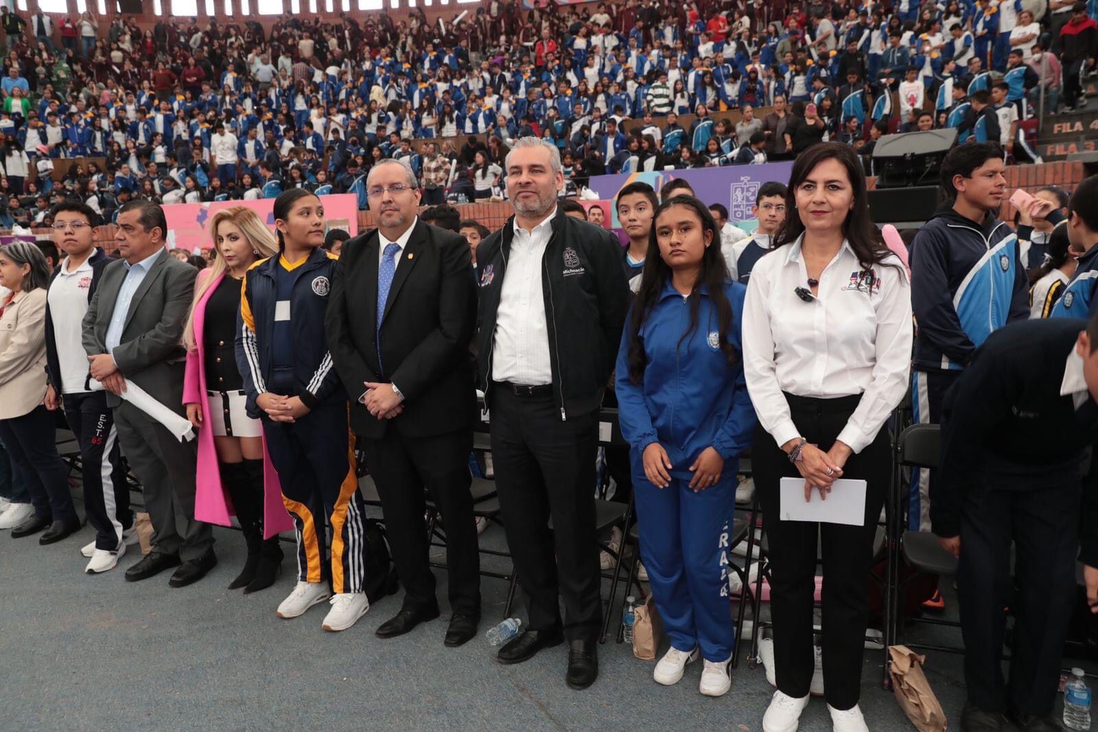 Michoacán con más y mejores apoyos para la educación: Belinda Hurtado.