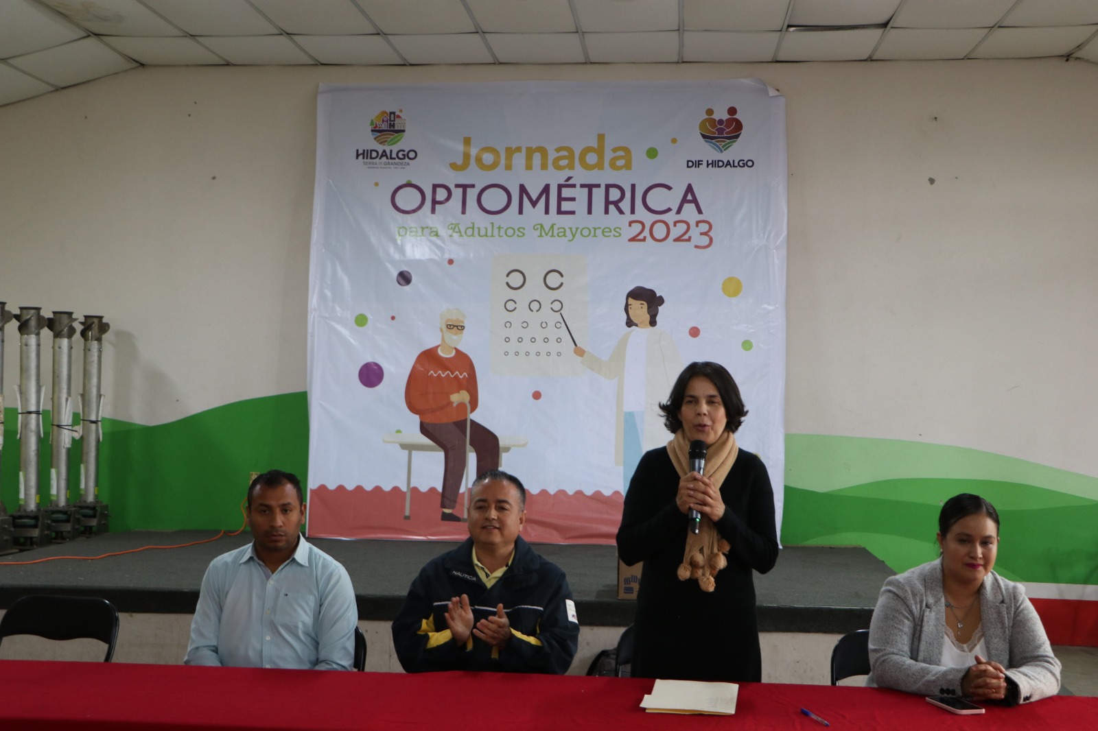Graciela Guzmán presidió la Jornada Optométrica para Adultos Mayores 2023