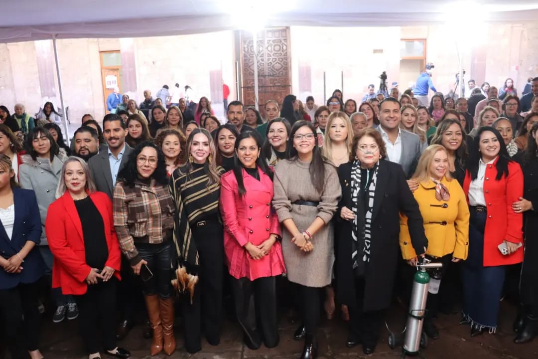 Presenta Seimujer programa integral para atender violencia de género