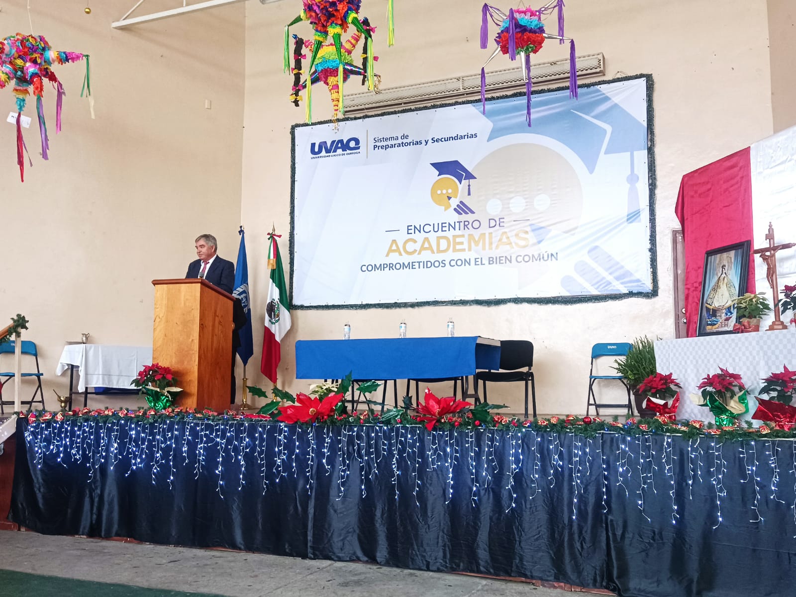 La Universidad Vasco de Quiroga llevó a cabo un encuentro de Academias Generales de nivel Preparatoria UVAQ