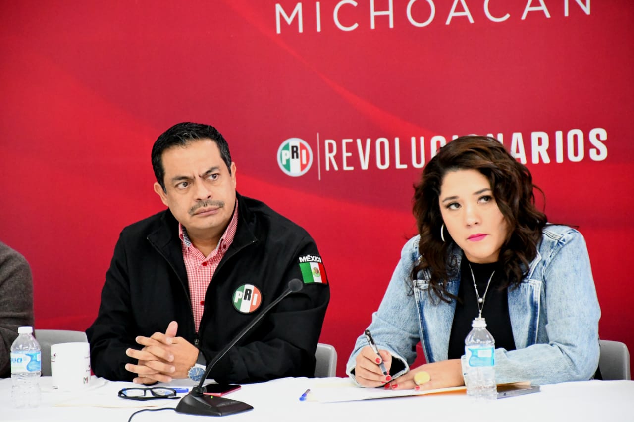 Avanzan negociaciones con PAN y PRD, pero podemos ir solos en municipios donde así lo quiera la militancia: PRI
