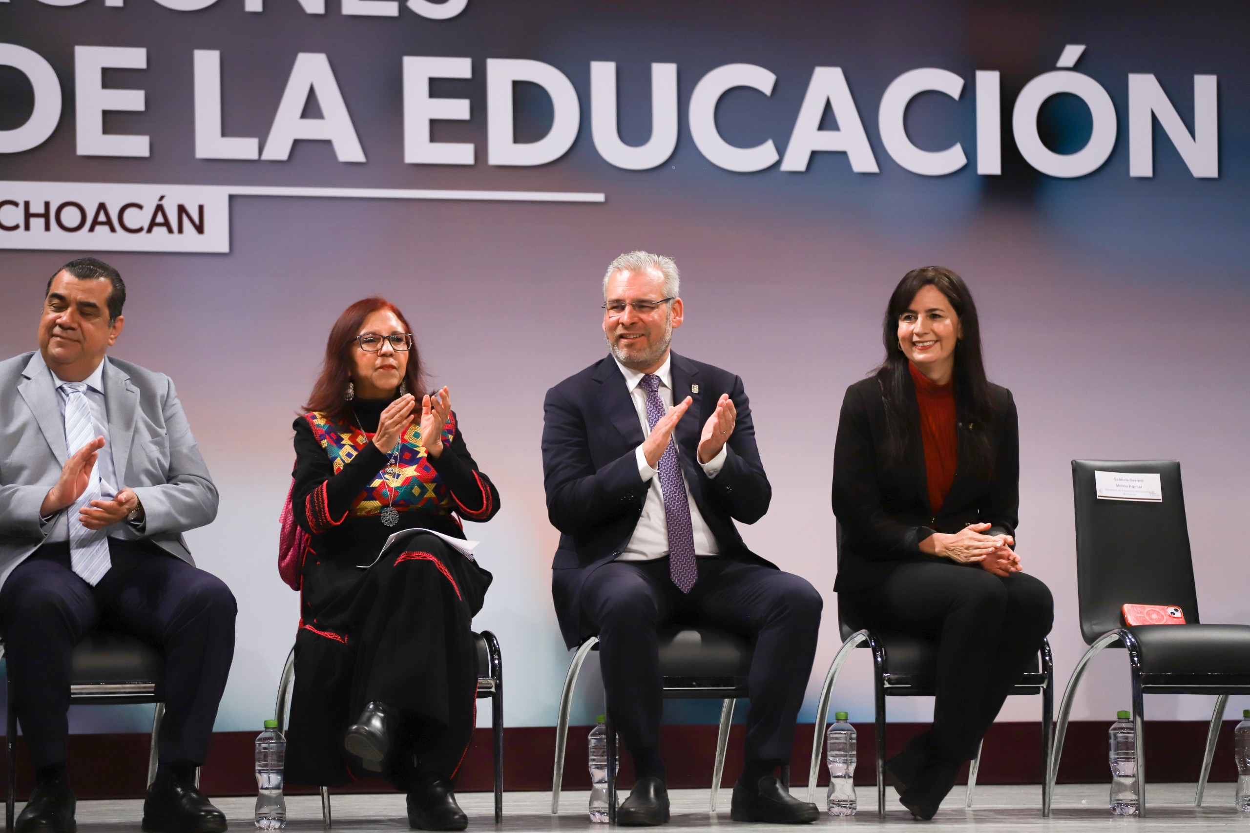 Michoacán inicia una nueva era en la educación: SEE