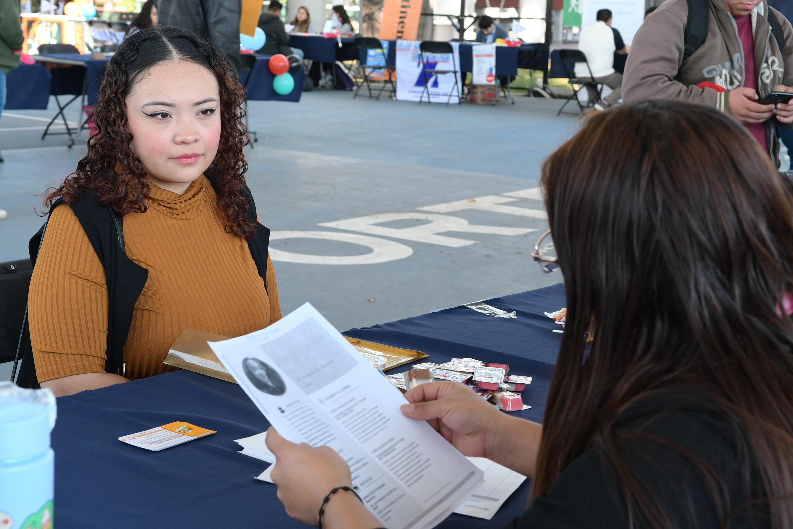 Microferia del empleo de Sedeco atrajo a 600 personas