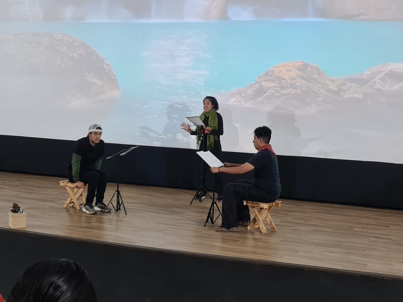 Acerca SEE obras de teatro a alumnos de educación básica