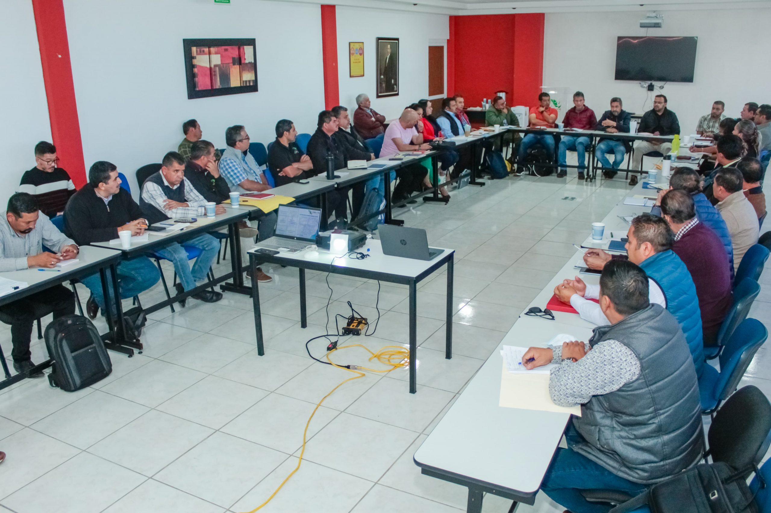 Trabajan directivos del Cecytem en planes de mejora continúa
