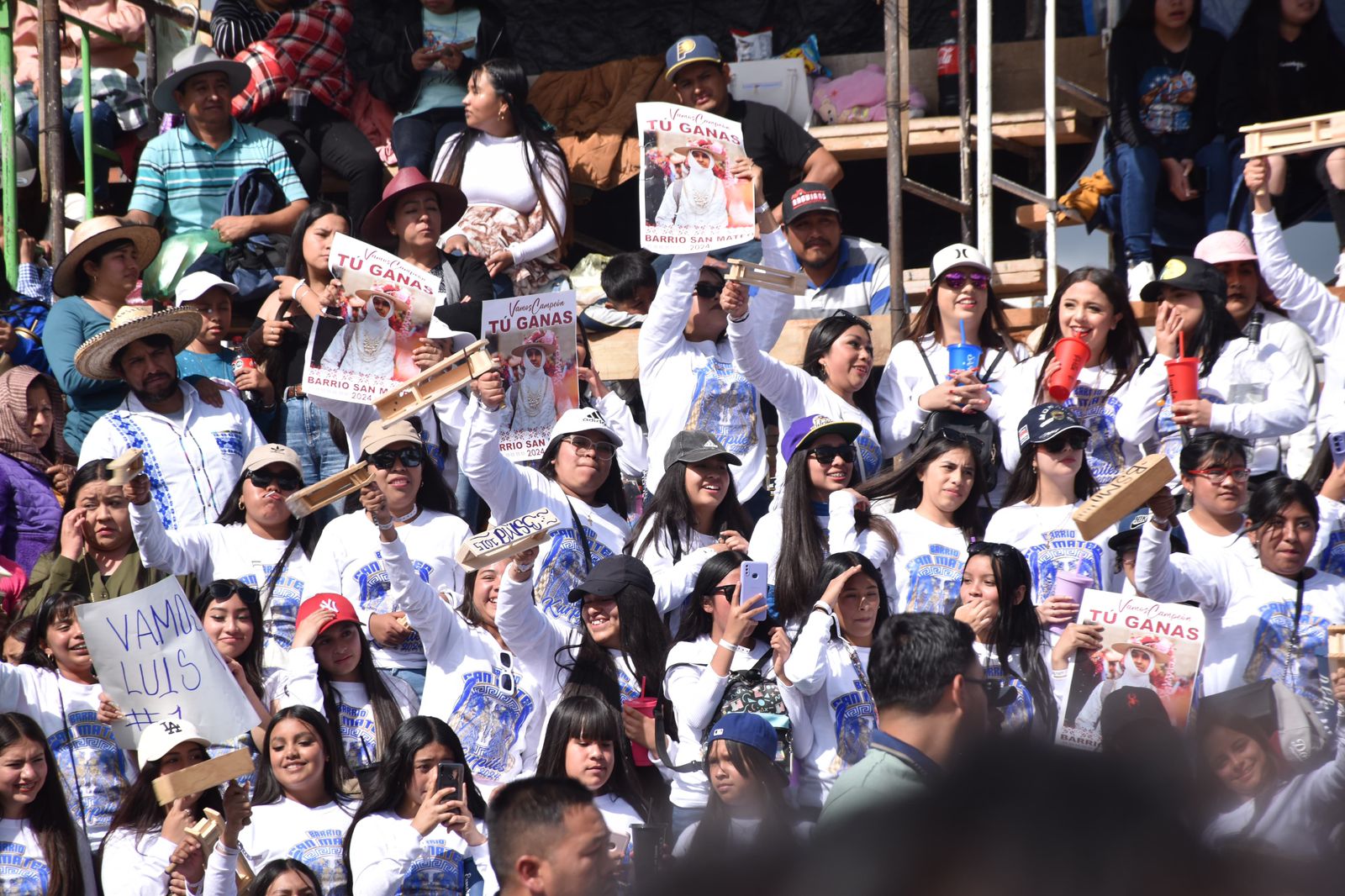 Más de 20 mil personas atestiguaron la competencia de los Kúrpites