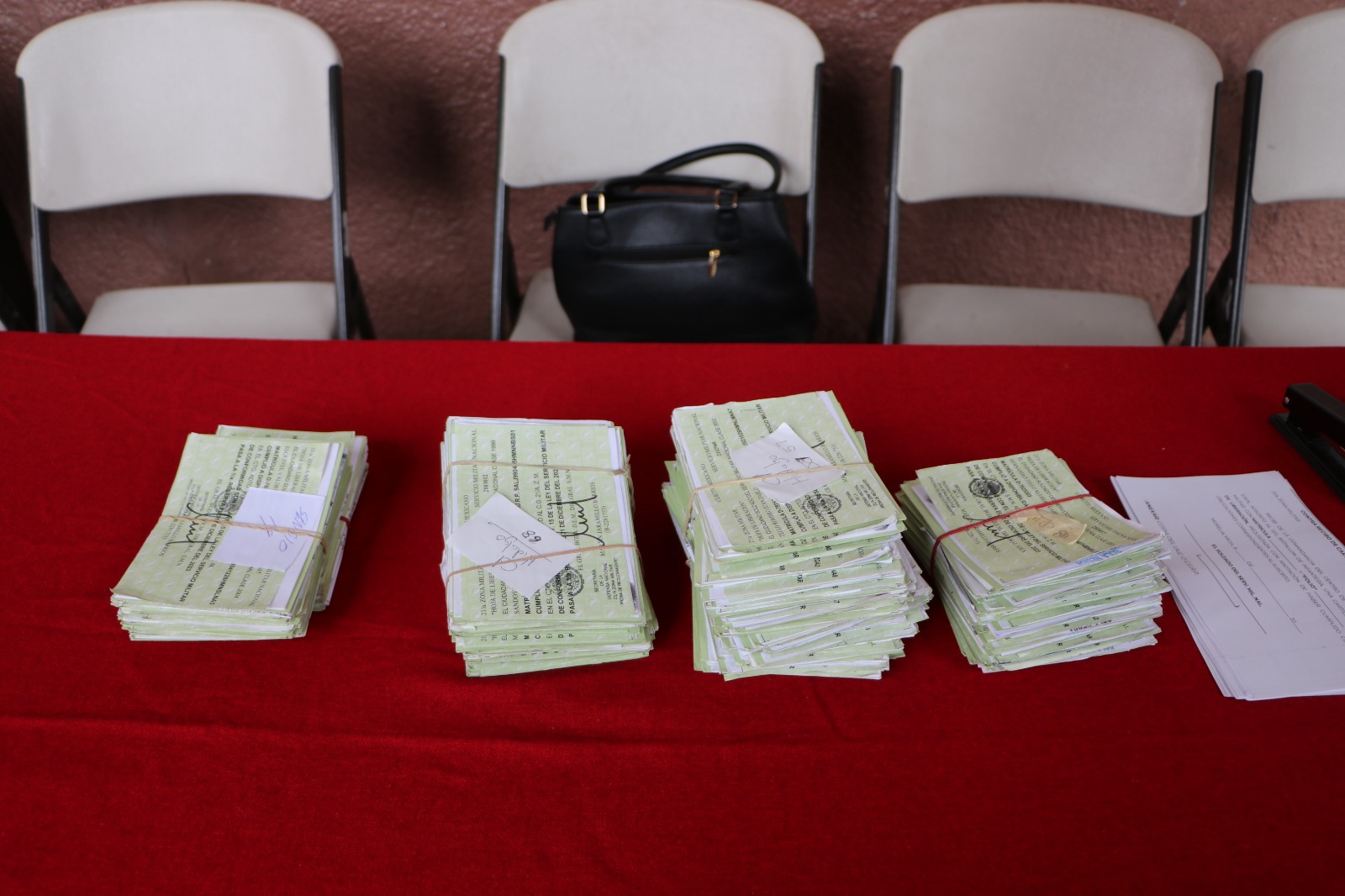 Jóvenes de la Clase 2005 que tramitaron su cartilla en el 2023, deberán de entregarla para el inicio de su liberación.