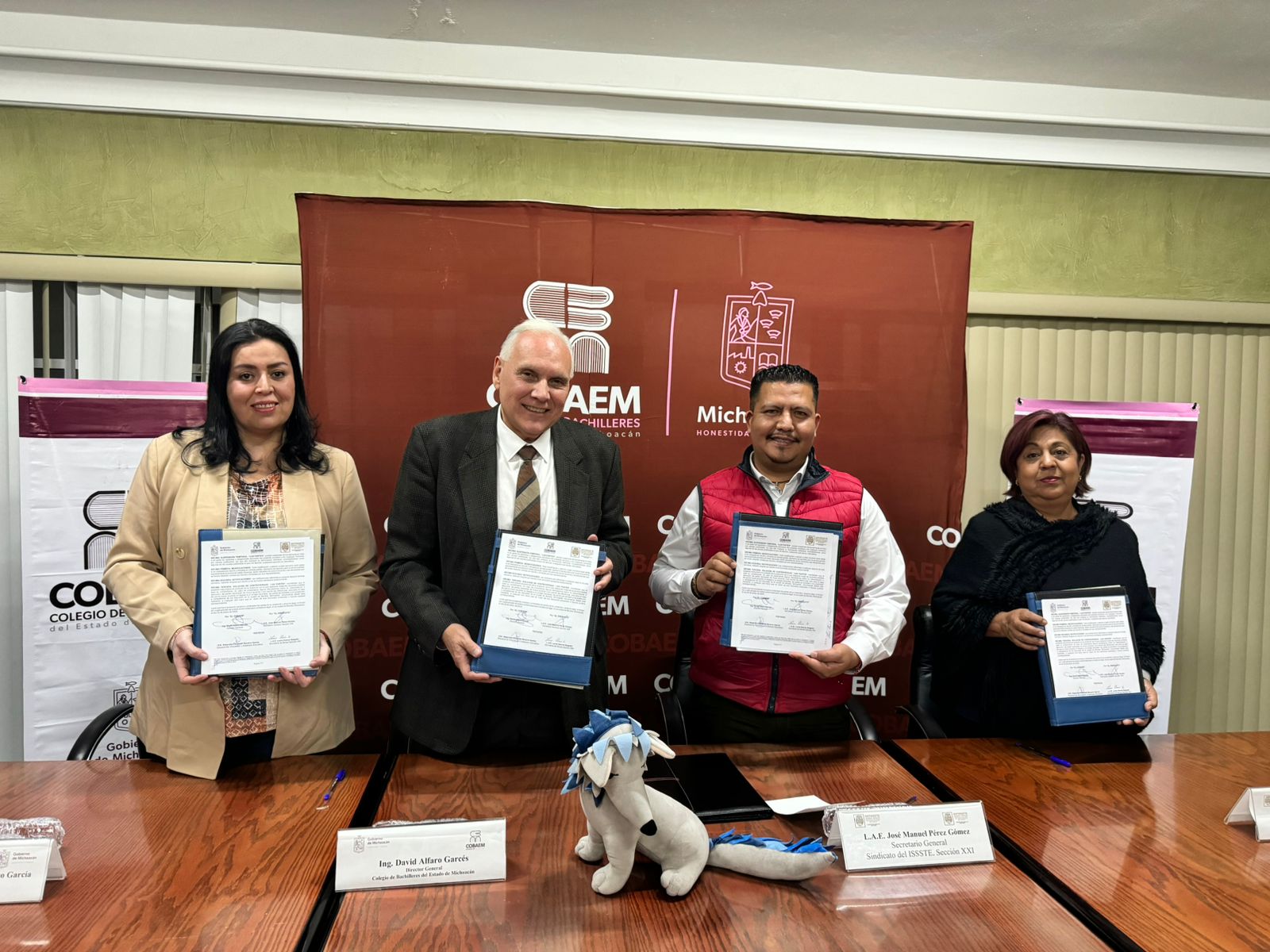Cobaem forja alianza académica con sindicalistas del ISSSTE.