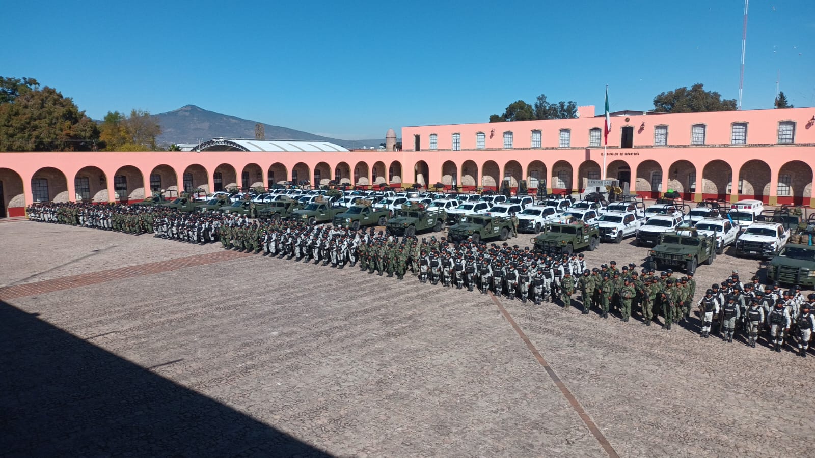 Refuerzo de Seguridad en Michoacán: Llegan Mil Efectivos del Ejército y Guardia Nacional