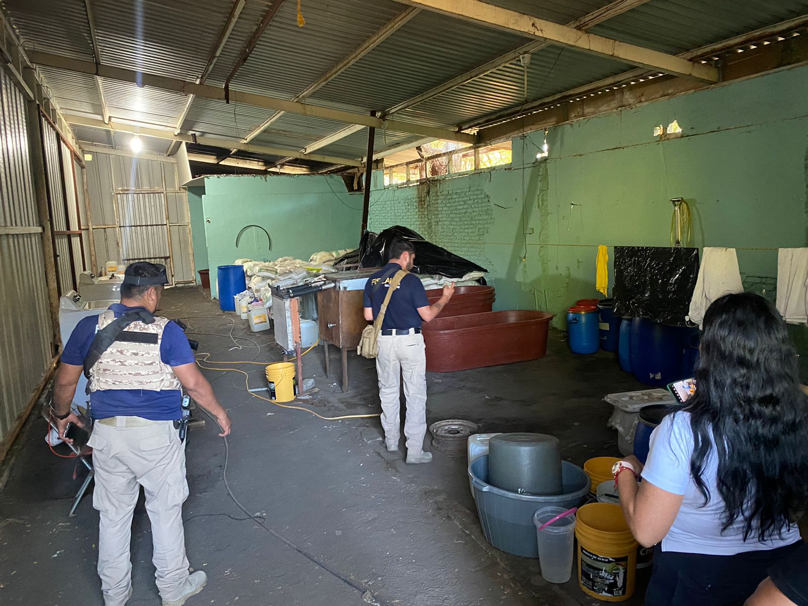 Durante segunda acción operativa en La Huacana, asegura FGE inmueble habilitado para la elaboración de sustancia psicotrópica