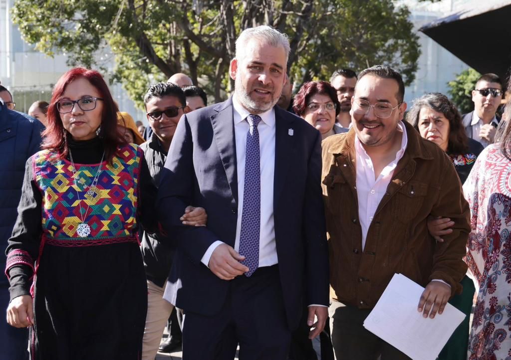Se acabó el “coyotaje”, huachicol y corrupción en asignación de plazas a maestros: Bedolla.