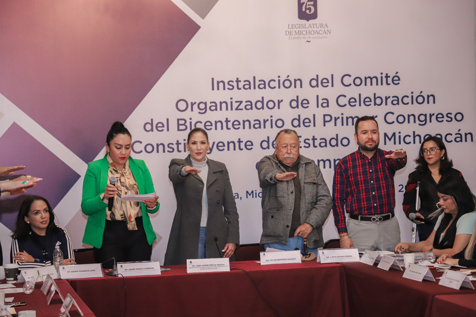 La diputada Anabet Franco Carrizales encabeza con distinción la organización del magno evento por el Bicentenario del Primer Congreso Constituyente de Michoacán.