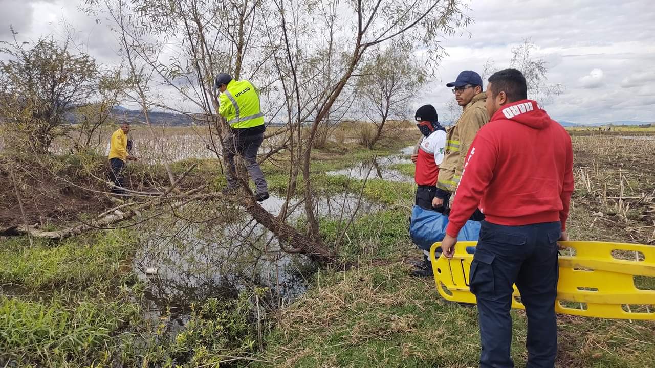 Un hombre que salió de su domicilio a cazar patos, en la Laguna de Queréndaro fue localizado sin vida