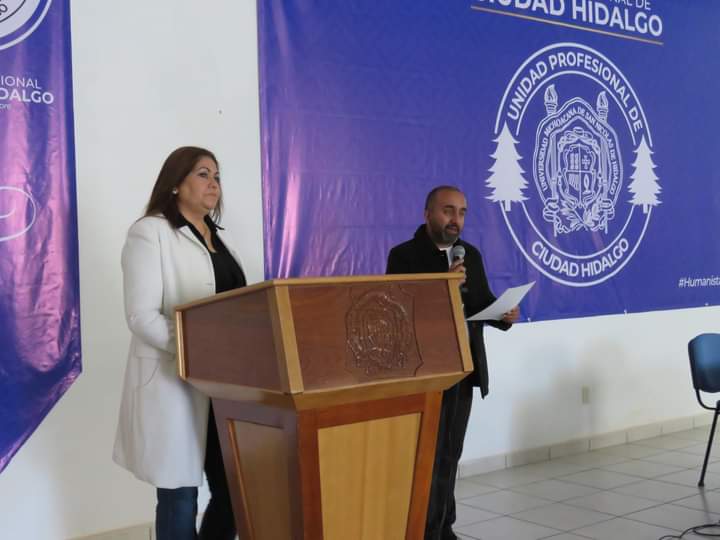 En Unidad Profesional imparten conferencia “Eres parte de la solución o del conflicto”