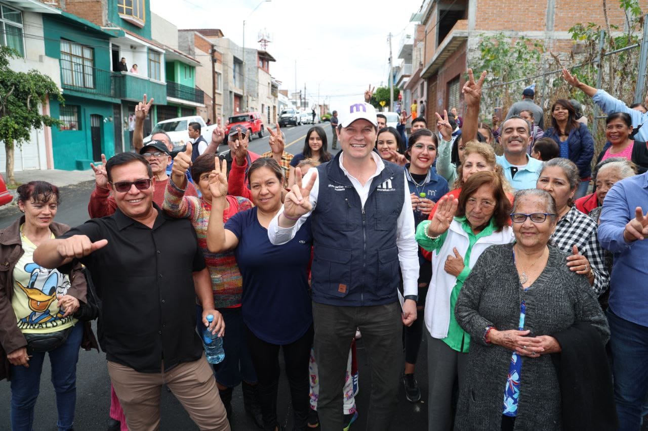 Alfonso Martínez arranca febrero con 4 reencarpetamientos y pavimentaciones