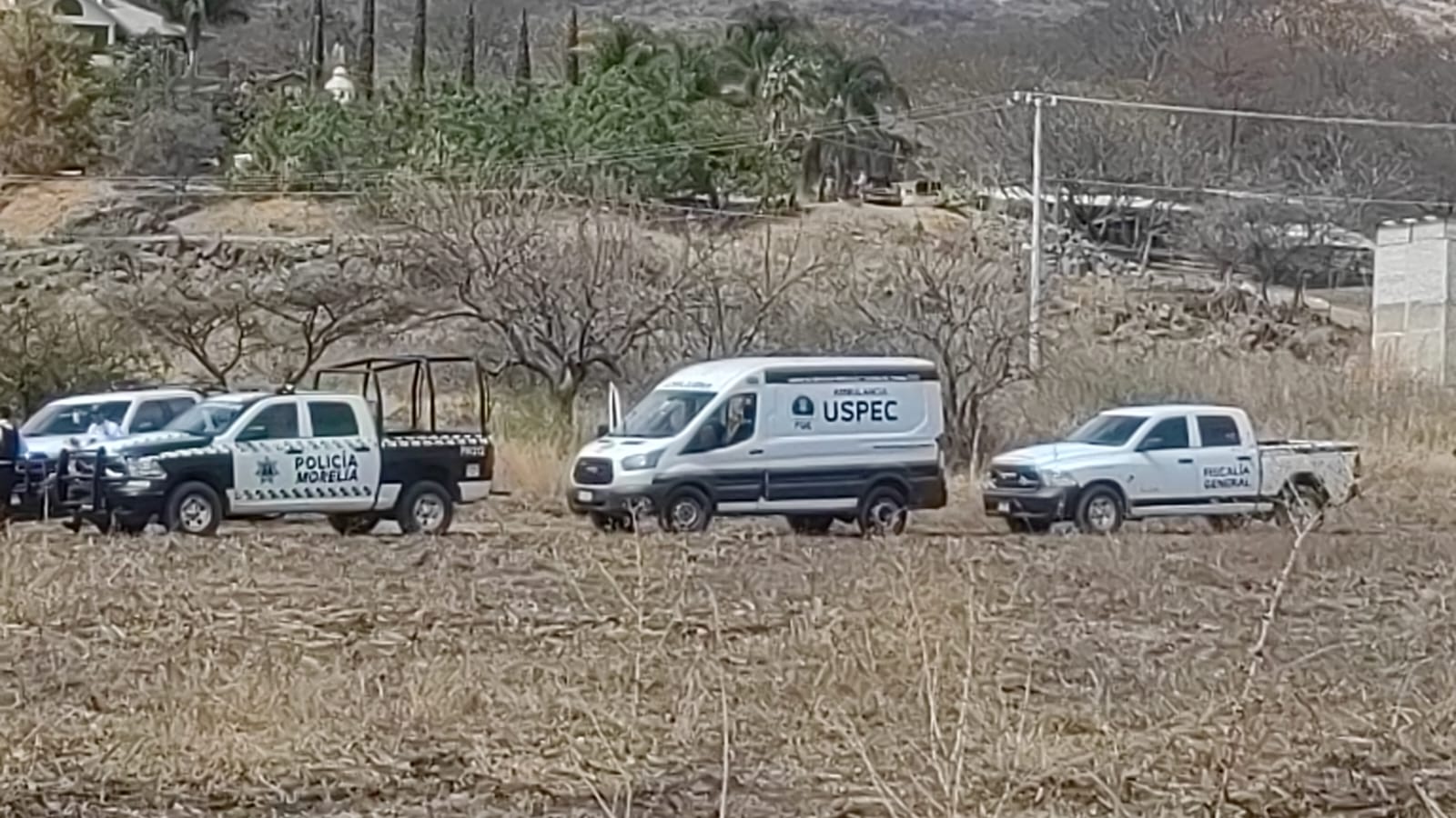 Localizan hombre asesinado a balazos en la colonia Valle de los Manantiales en Morelia