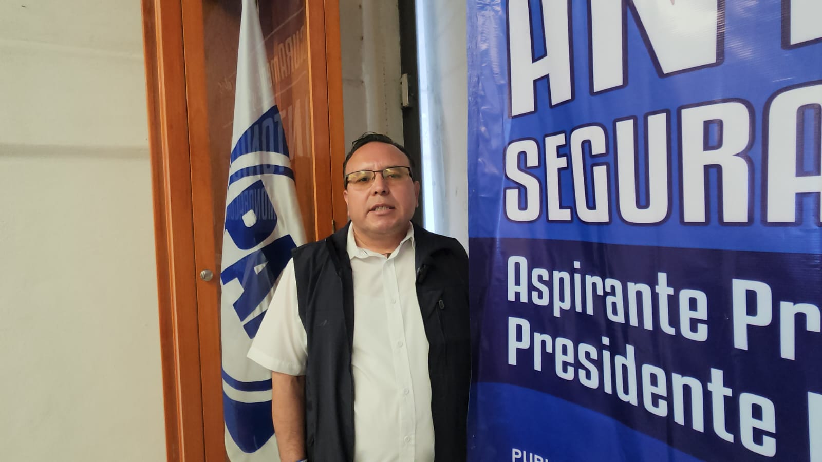 Se registra Toño Segura como aspirante a precandidato a la alcaldía del Municipio de Hidalgo