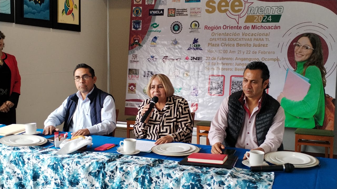 Comité Organizador Presenta la Edición 28 de SEE Orienta en la Plaza Cívica Licenciado Benito Juárez de Zitácuaro