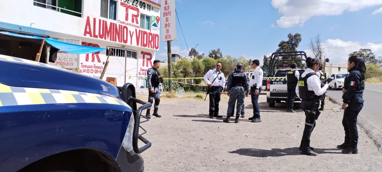 Un trabajador de un negocio de aluminio y vidrio falleció al sufrir un accidente laboral