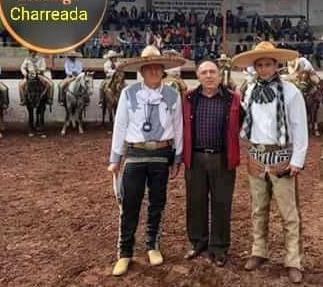 Prepa Taximaroa invita a Charreada en el María Quiroz