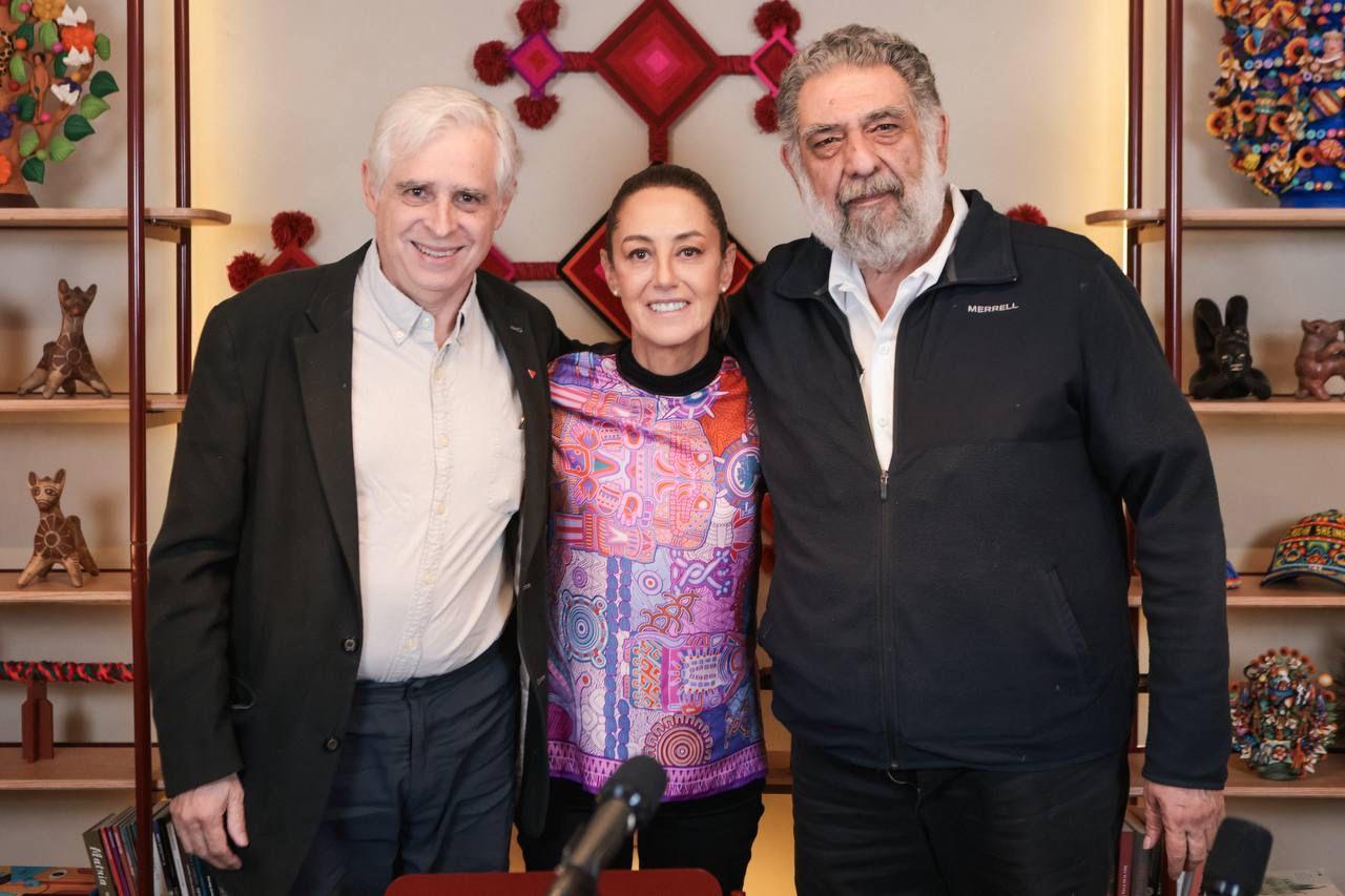 ’’Este proyecto es para todos y para todas’’: Claudia Sheinbaum comparte junto a Rafael Barajas ‘’El Fisgón’’ y Pedro Miguel su visión de la Cuarta Transformación