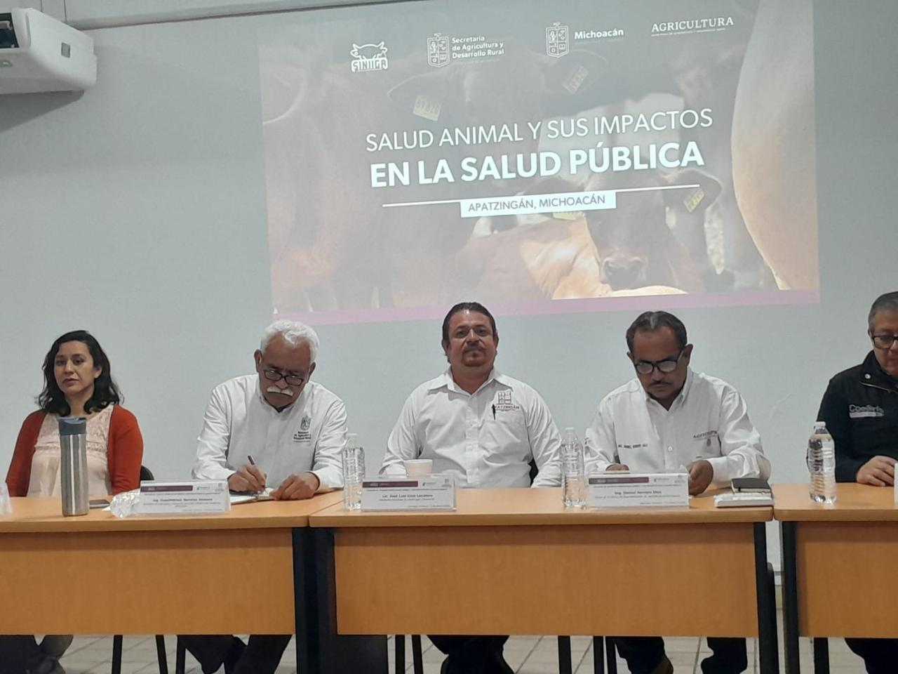 Avanzan autoridades y productores en acciones de sanidad del ganado.