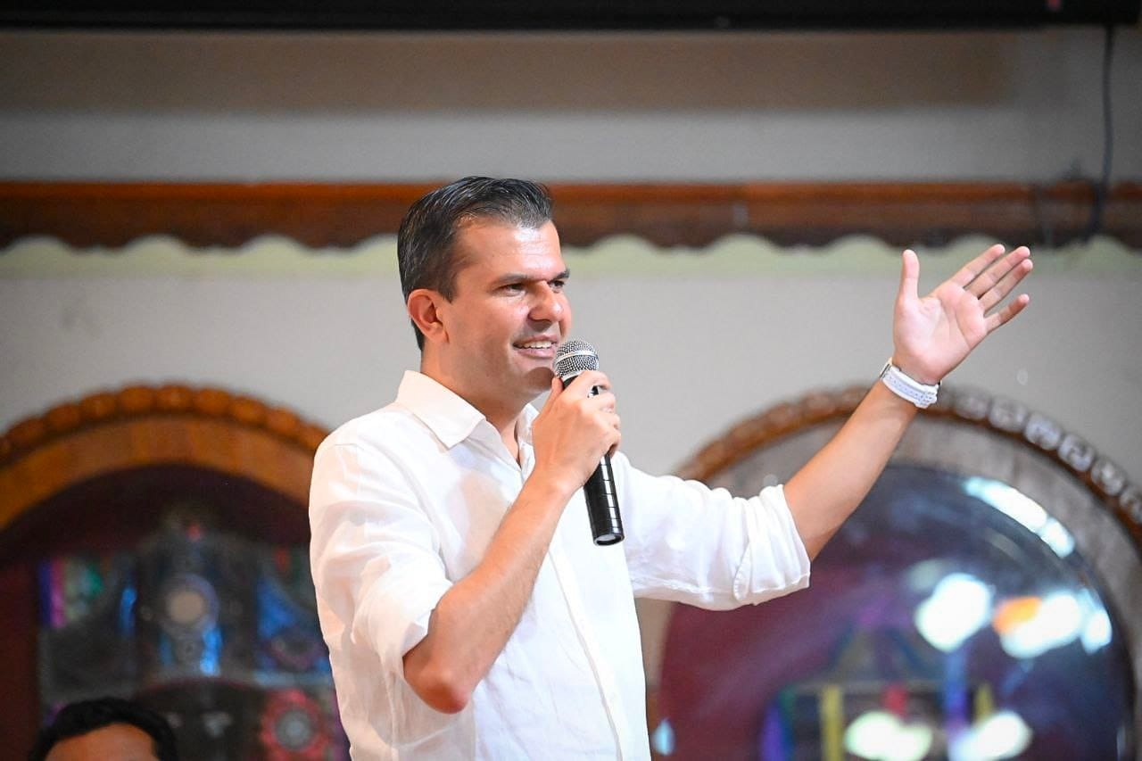 Paro parcial de transporte es injustificado e ilegal: Juan Manzo.