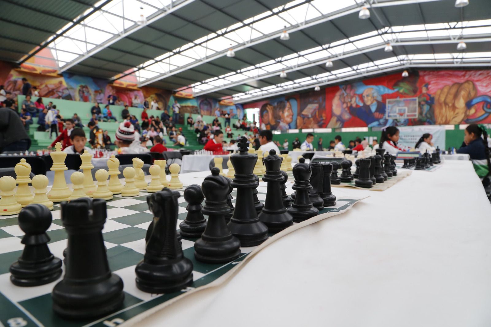 Estudiantes de Zamora y Aquila ganan torneo estatal de ajedrez
